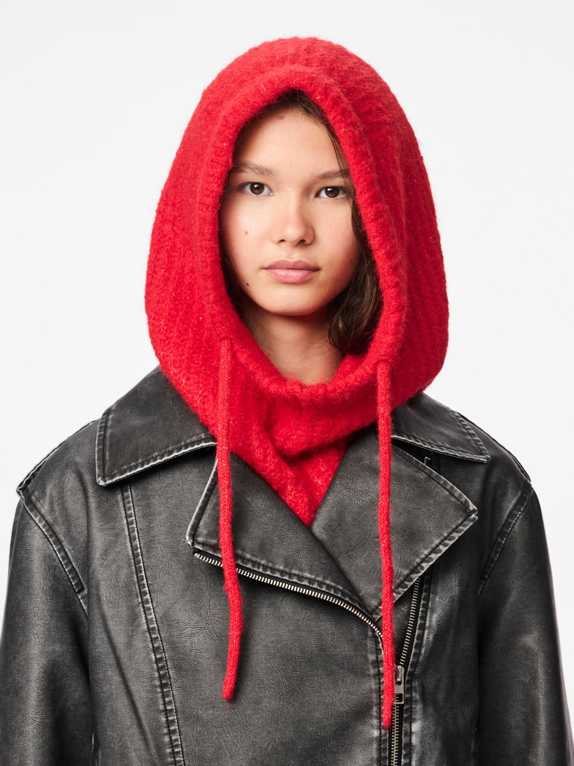 model_shot-front